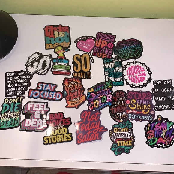 Journal and 22 stickers - Picture 4 of 7